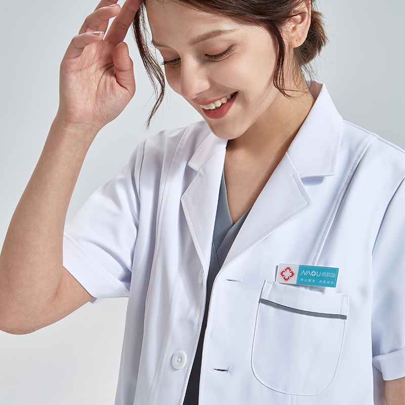Women's Doctor Lab Coats 93% P - Medical Lab Coats recensie en prijs